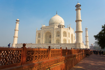 Fototapeta na wymiar Taj Mahal Mausoleum with clear blue sky, Agra, India