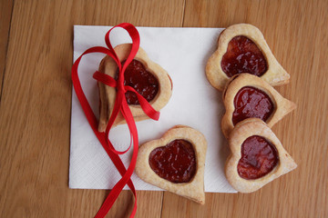 biscotti a forma di cuore_ San Valentino
