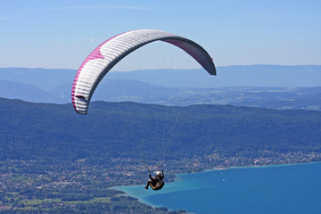 paraglider over Annecy lake