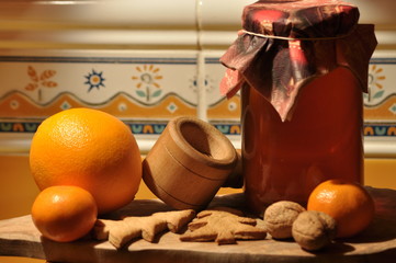 Gingerbread for Christmas. Honey for cakes and walnuts.