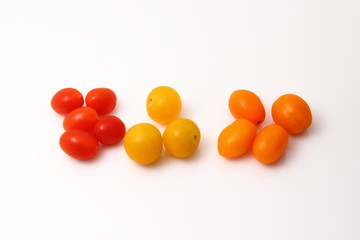 Tomates cherry de colores