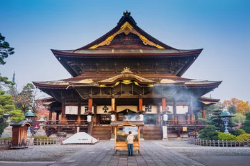 Zelfklevend Fotobehang Zenkoji Temple, Nagano, JAPAN. © SANCHAI