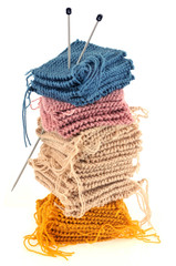 Carrées de laine tricotés