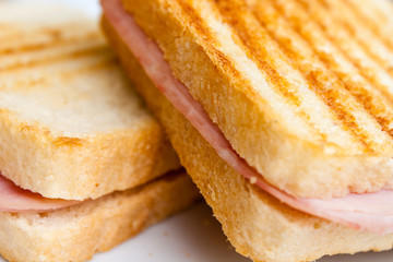 Baked toasts with ham