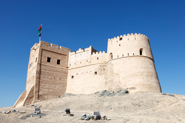 Fototapeta premium Historic fort in Fujairah, United Arab Emirates
