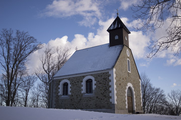 Fototapeta na wymiar beautiful chapel on medvednica, mountain next to zagreb