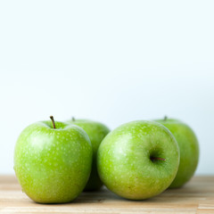 apples selective focus