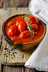 Tomatoes in own juice