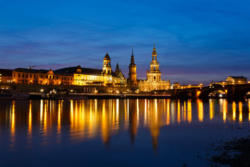 Fototapeta na wymiar Dresden cityscape