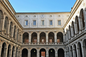 Fototapeta na wymiar Roma, il palazzo della Sapienza