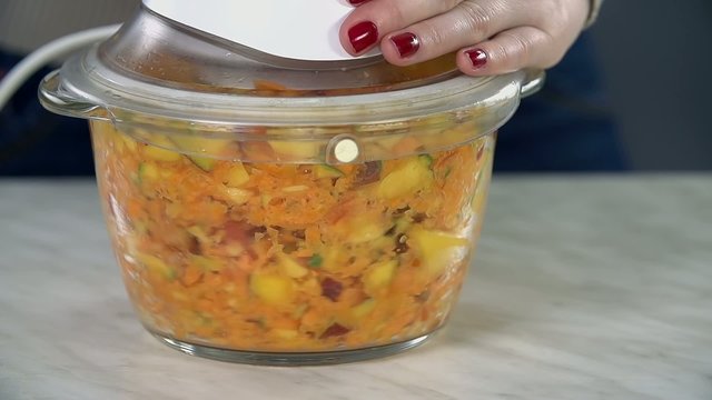 Blending vegetables in large mixer