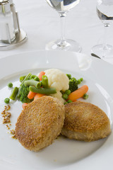 Cutlet with vegetables