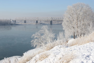 У реки Иртыш