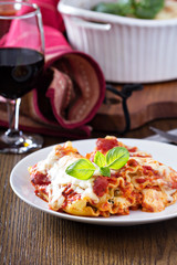 Lasagna rolls with tomato sauce