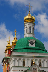 Fototapeta na wymiar Church in the Trinity Sergius Lavra in Sergiev Posad