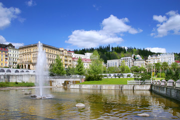 Fototapeta na wymiar fountain, spa Marianske lazne, Czech republic