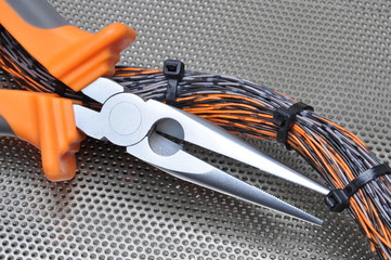 Pliers with electrical cables
