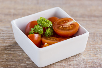 Dish of tomatoes