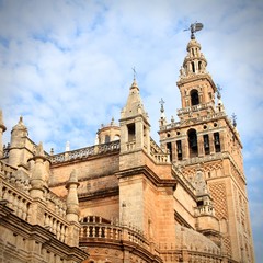 Fototapeta na wymiar Landmark of Seville - the Cathedral