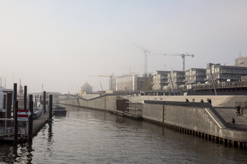 Hafencity im Nebel