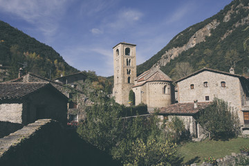 Fototapeta na wymiar Beautiful mountain village in Catalonia. Spain