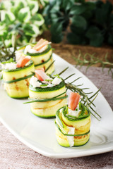 Stuffed zucchini rolled with cream cheese