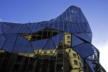 Modern building in Bilbao - obrazy, fototapety, plakaty