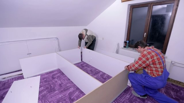 Arranging a bed frame