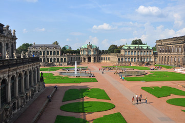 Gartenanlage im Zwinger von Dresden, Deutschland