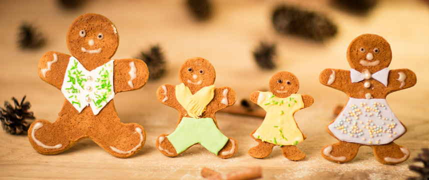 gingerbread men on the wooden floor