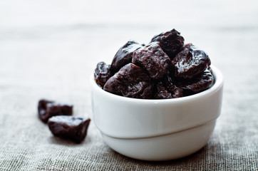 prunes in a bowl