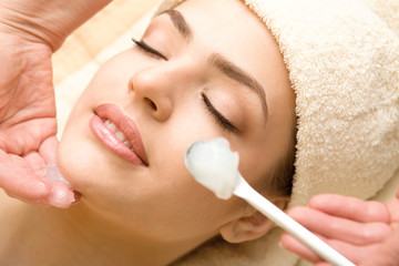 Obraz na płótnie Canvas Facial massage