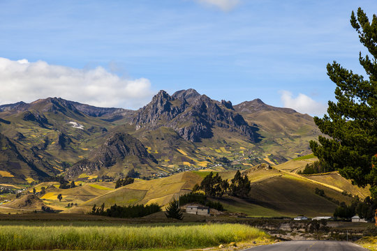 Paisaje De La Sierra, Zumbahua, Ecuador