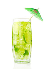 refreshing cocktail with mint and lime