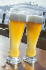Bier beim Skifahren
