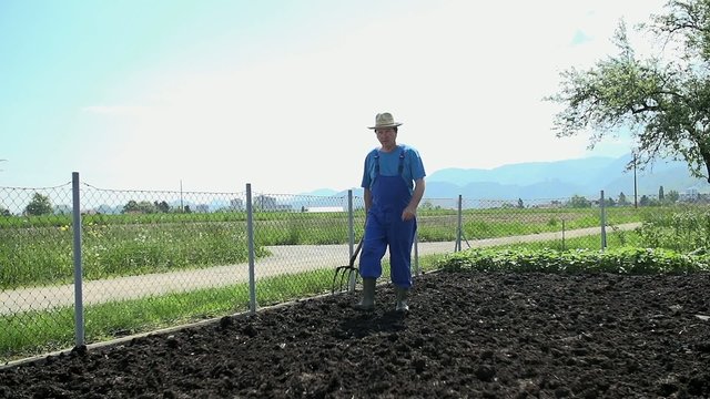 Gardener walking on the manure 
