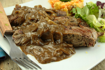 boeuf sauce échalote