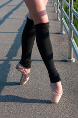 Ballerina en Pointe © bychykhin