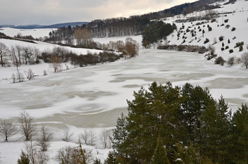 Winter in der Rhön -  Stausee Grimmebachtal