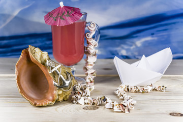 cocktail and seashells
