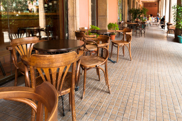 Fototapeta na wymiar Sidewalk Cafe Barcelona Spain