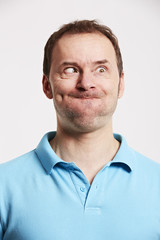 Fototapeta premium Mann macht Grimassen 5