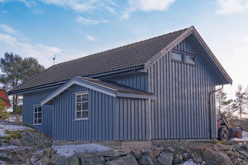 Fototapeta na wymiar Large blue barn wood