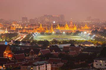 Fototapeta na wymiar Night Scene of Wat Phra Kaew