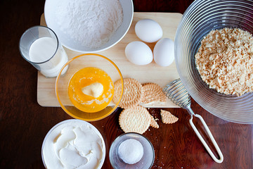 Cooking ingredients for cheesecakes
