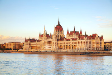 Fototapeta premium Parliament building in Budapest, Hungary