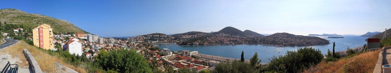 Fototapeta na wymiar Dubrovnik port panorama