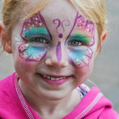 Kinderschminken und Kinderkarneval