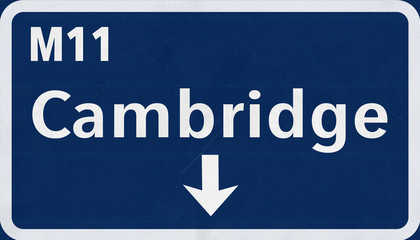 Obraz premium Cambridge United Kingdom Highway Road Sign