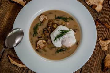 Czech dill soup